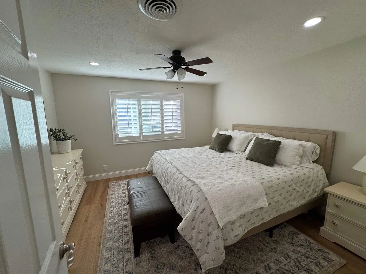East-Sandy-Whole-Home-Remodel-by-RemodelCo-bedroom-043