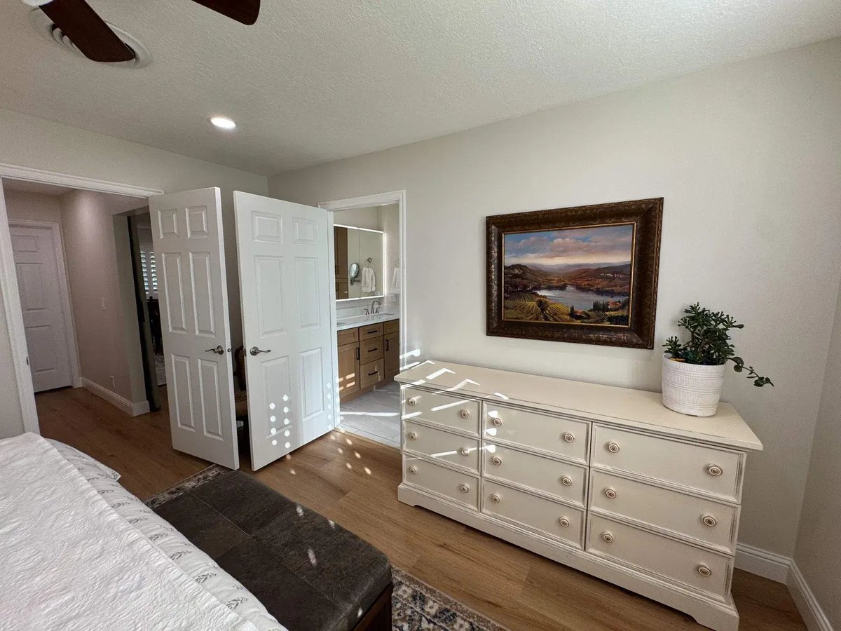 East-Sandy-Whole-Home-Remodel-by-RemodelCo-bedroom-046