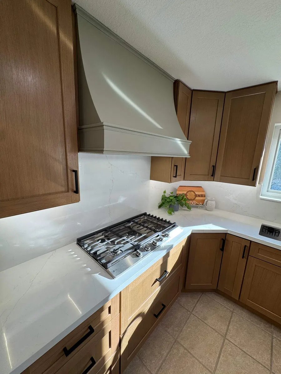 East-Sandy-Whole-Home-Remodel-by-RemodelCo-kitchen-range-detail-084